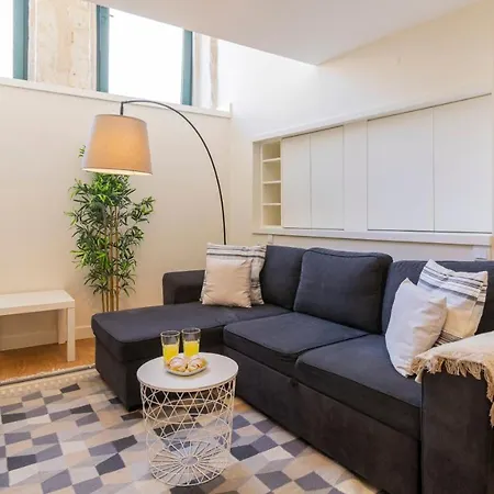 公寓 Delightful Duplex By Lovelystay 波尔图