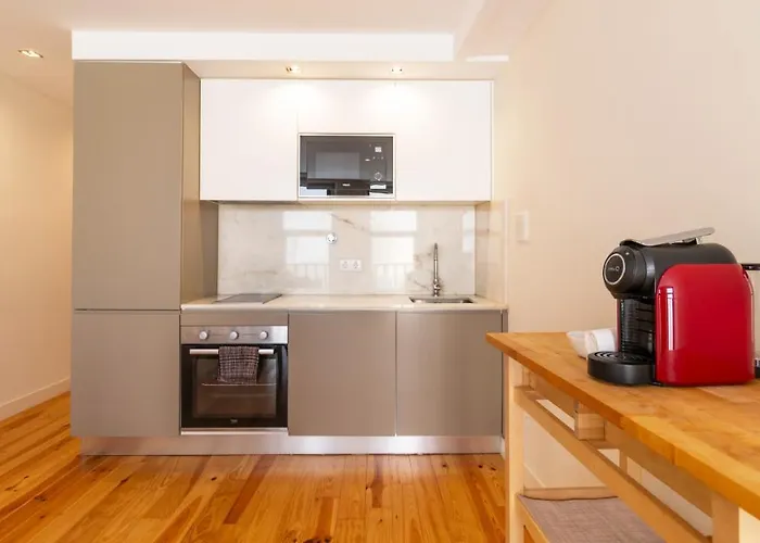 Delightful Duplex By Lovelystay *